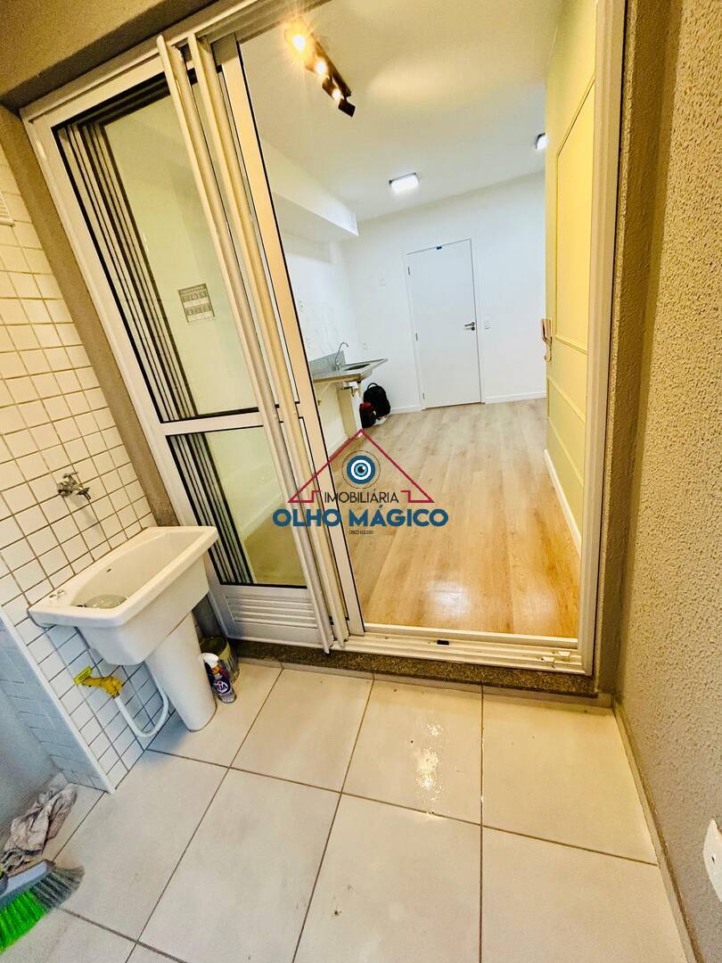 Apartamento à venda com 2 quartos, 41m² - Foto 8